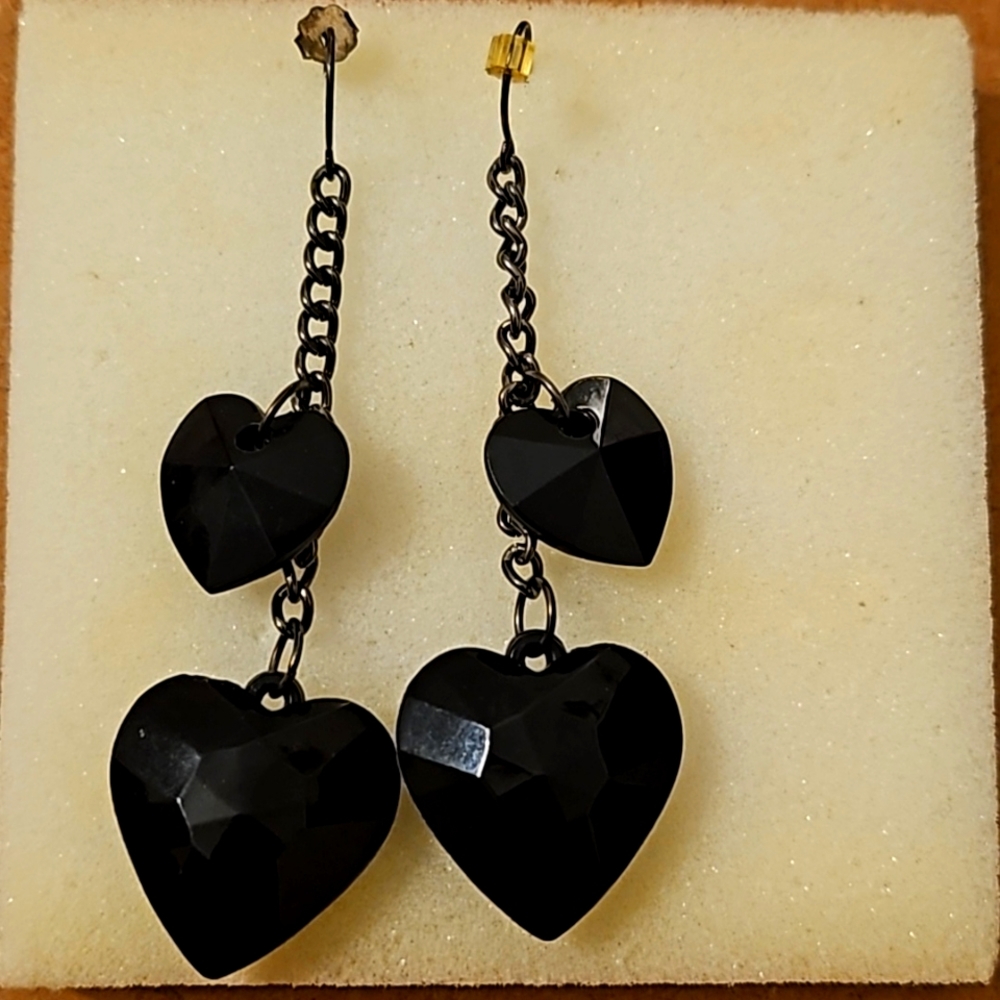 Black earings